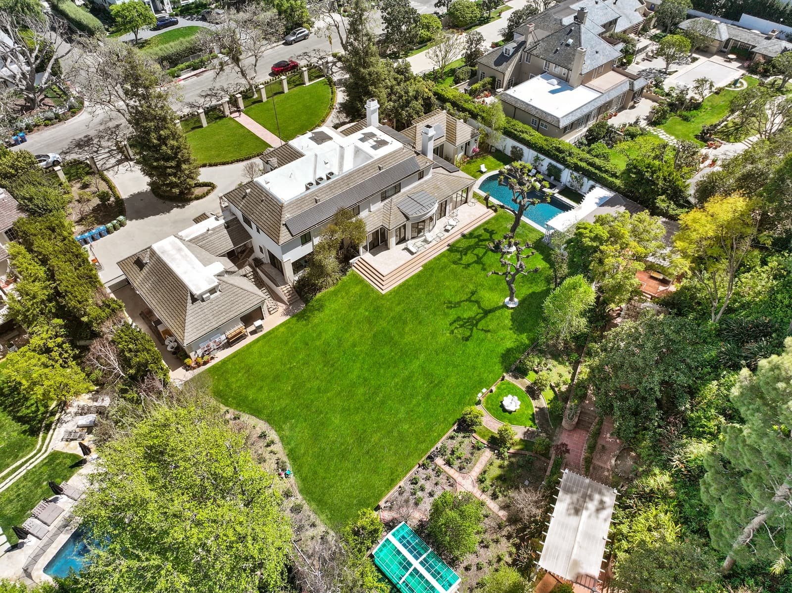 Drone view of a Sherman Oaks estate, pool and grounds