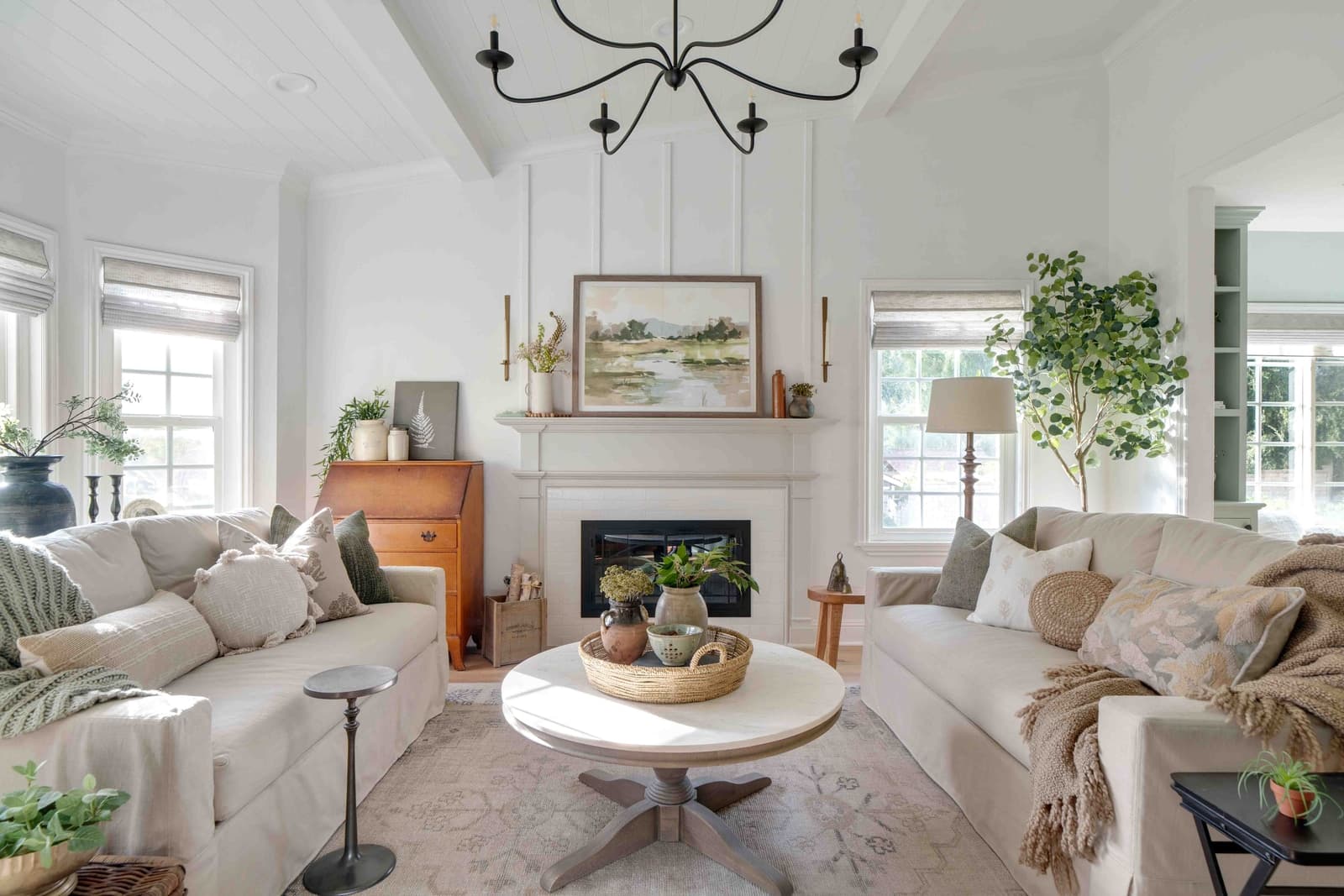 Bright open-plan interior from a VVT listing shoot