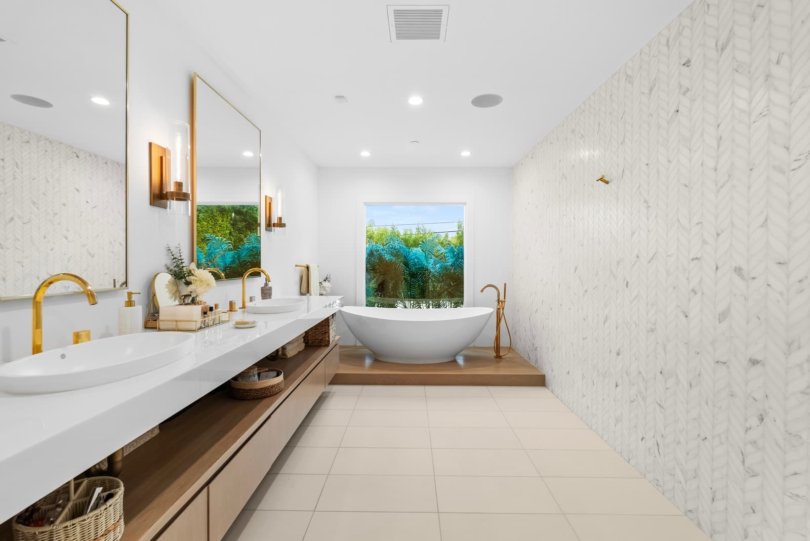 Primary bath, double vanity toward a freestanding tub